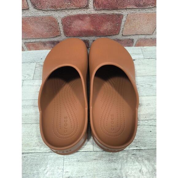 Crocs Dylan Clogs Men's 7 Women's 9 Cognac Brown Classic Slip On New 209366 - Picture 6 of 9